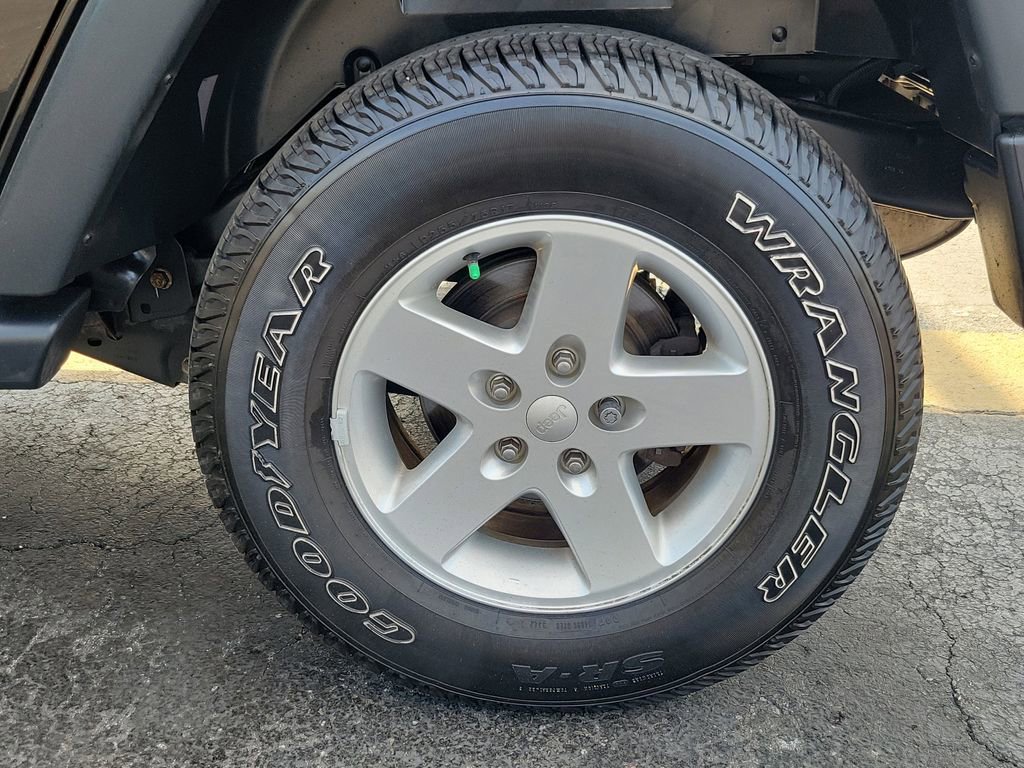 Used 2016 Jeep Wrangler Unlimited Sport w/ Quick Order Package 24S AWD/4WD image 5