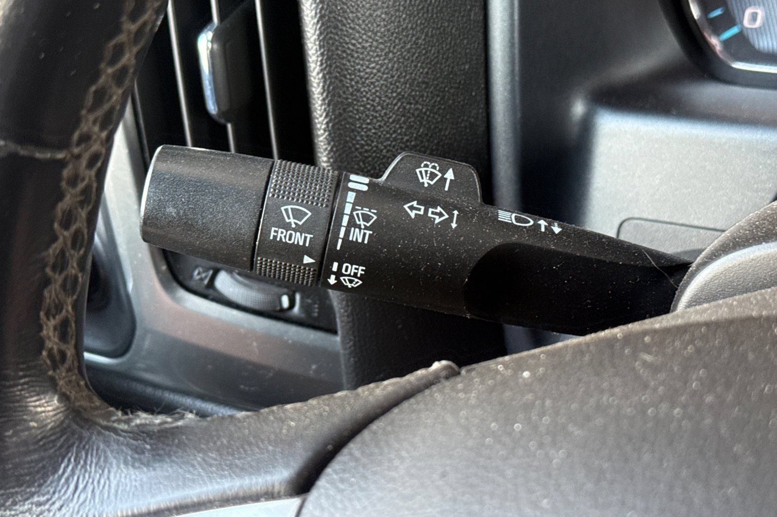 Used 2017 Chevrolet Silverado 3500 LT AWD/4WD image 33