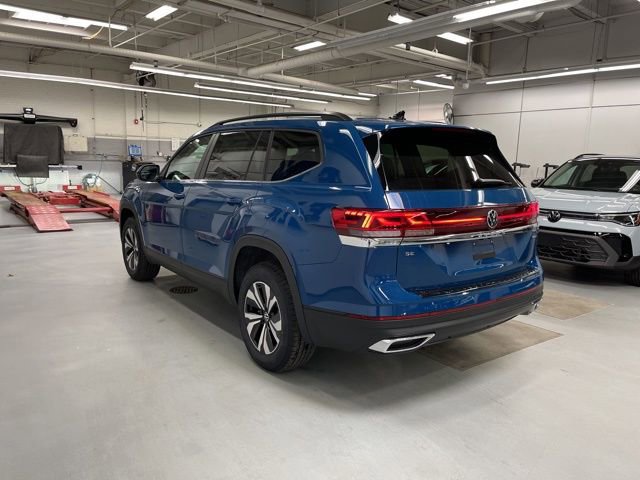 New 2026 Volkswagen Atlas SE image 2