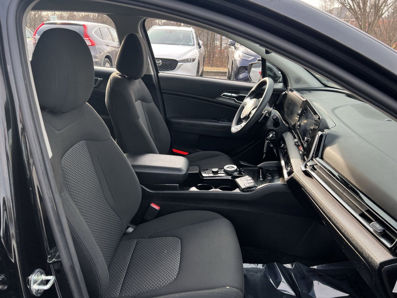 Used 2023 Kia Sportage LX image 24