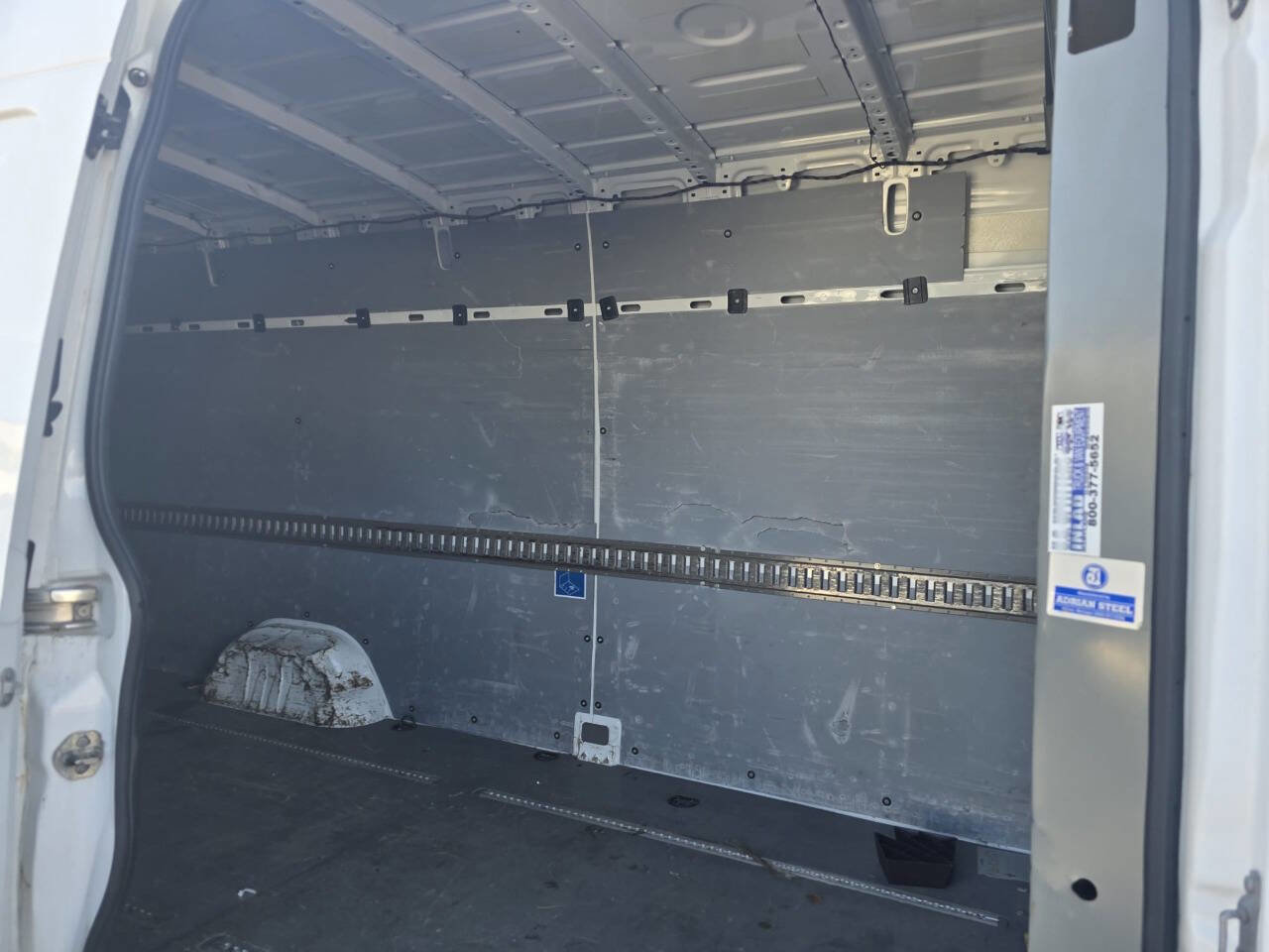 Used 2012 Mercedes-Benz Sprinter 2500 image 21