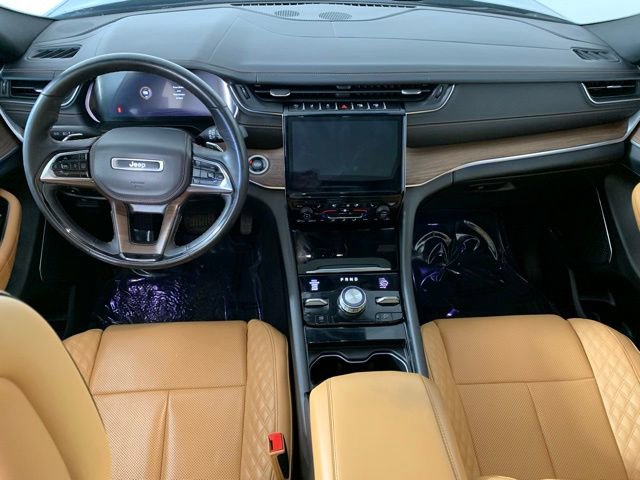 Used 2022 Jeep Grand Cherokee Summit w/ MOPAR Finishing Package AWD/4WD image 23