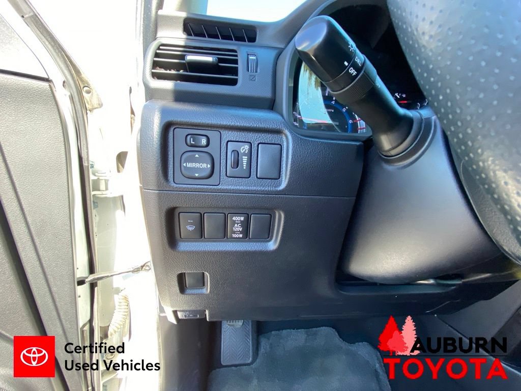 Certified 2017 Toyota 4Runner TRD Off-Road Premium AWD/4WD image 40