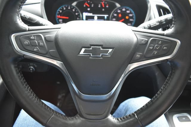 Used 2018 Chevrolet Equinox LT FWD image 21