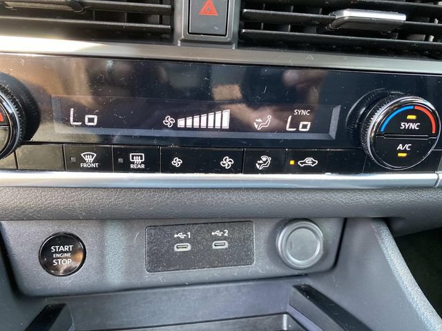 Used 2024 Nissan Rogue SV FWD image 13