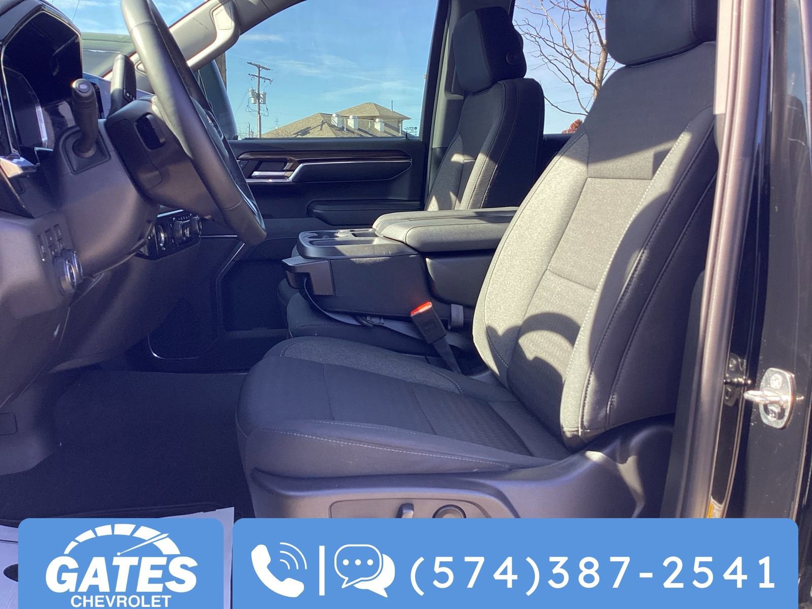 Used 2024 Chevrolet Silverado 1500 LT image 12