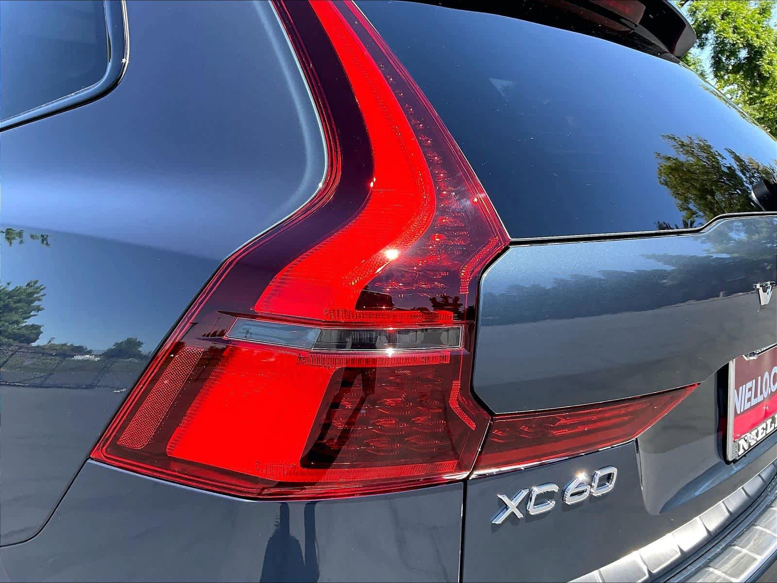 New 2026 Volvo XC60 T8 Plus w/ Climate Package AWD/4WD image 25