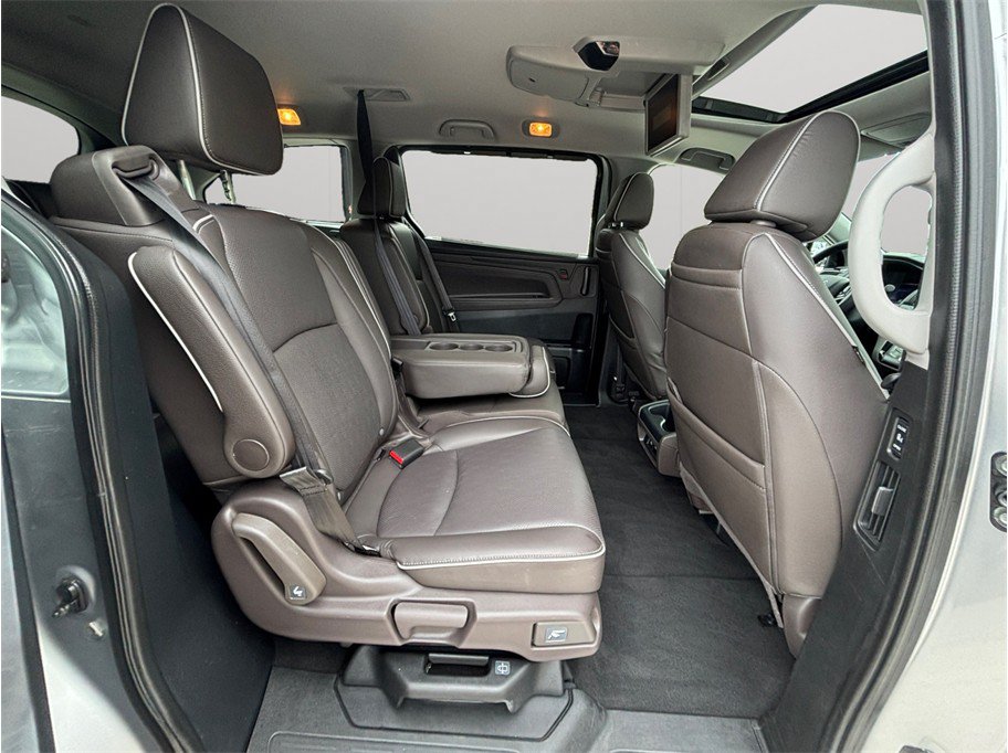 Used 2023 Honda Odyssey Elite image 45