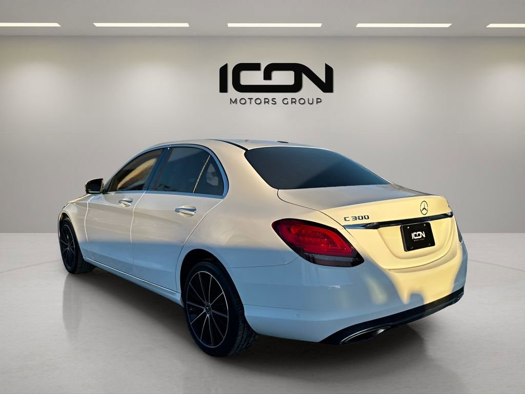 Used 2021 Mercedes-Benz C 300 4MATIC Sedan image 3
