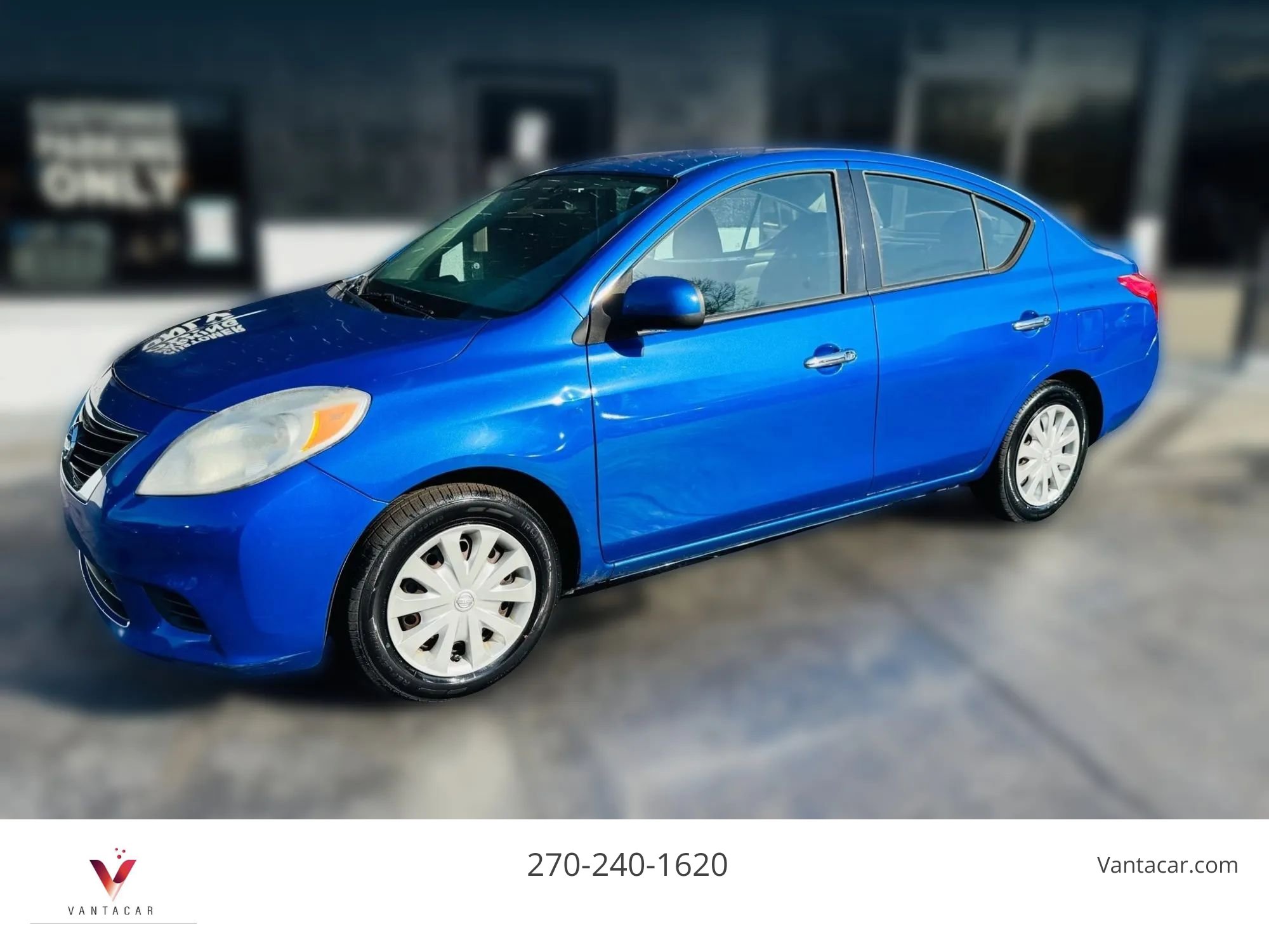 Used 2014 Nissan Versa SV image 1