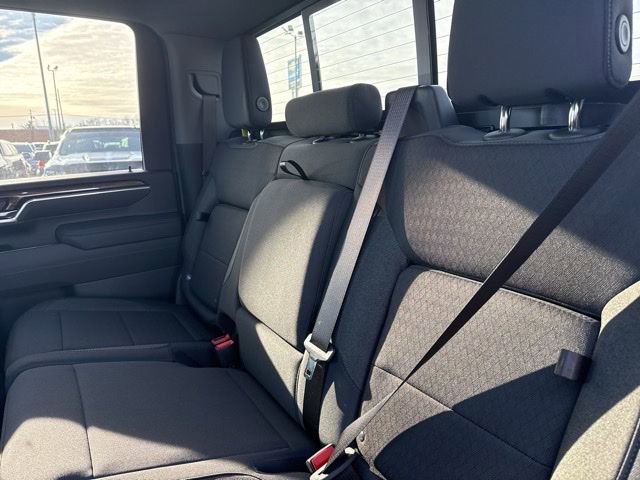 Used 2026 Chevrolet Silverado 2500 LT w/ Convenience Package image 17