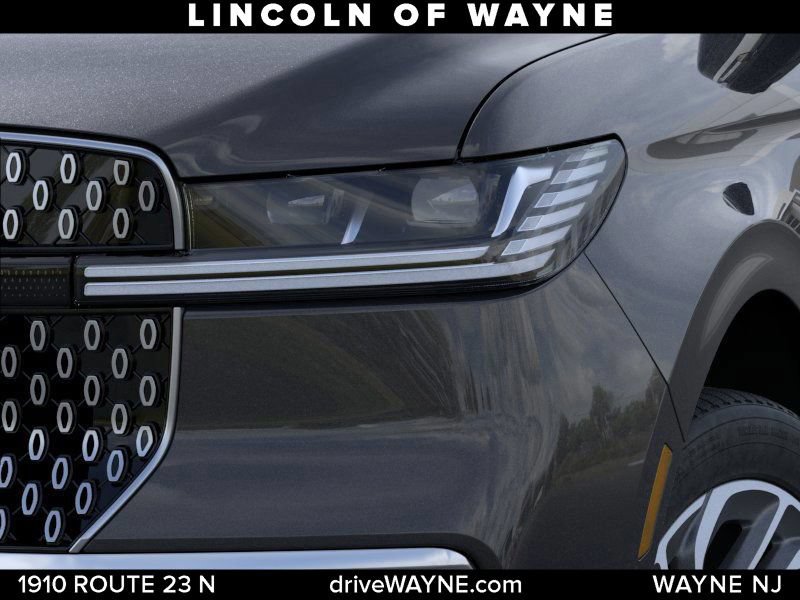 Used 2026 Lincoln Navigator Reserve AWD/4WD image 19