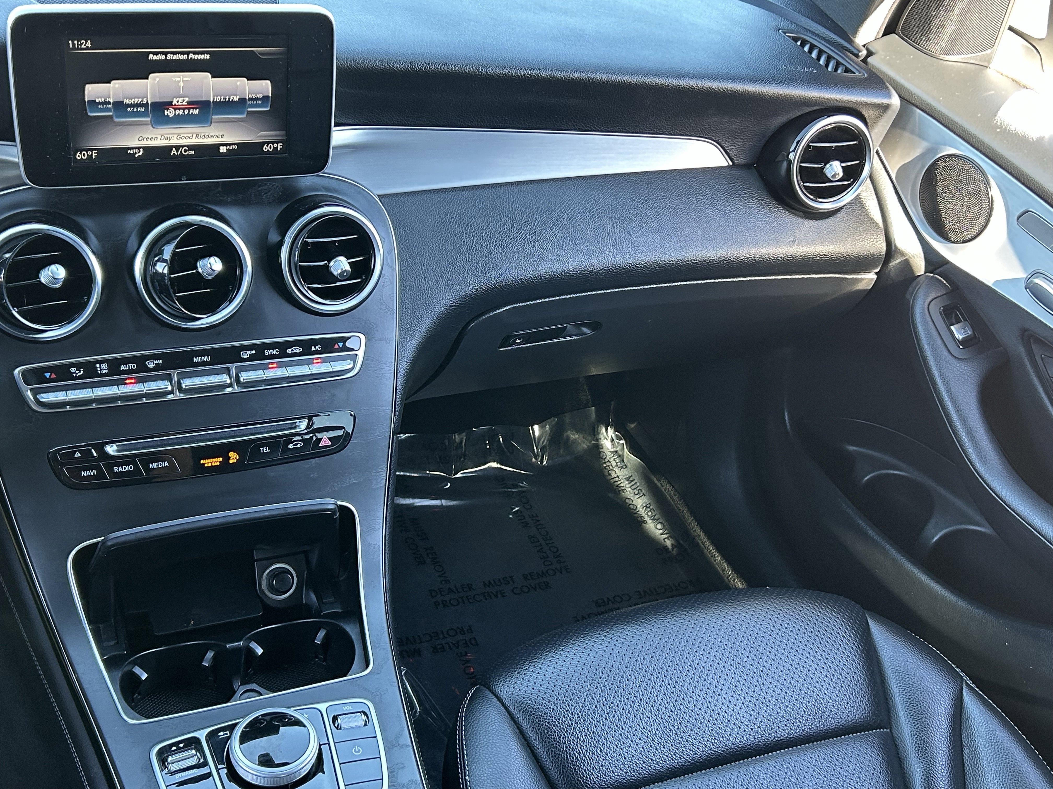 Used 2019 Mercedes-Benz GLC 300 4MATIC image 15