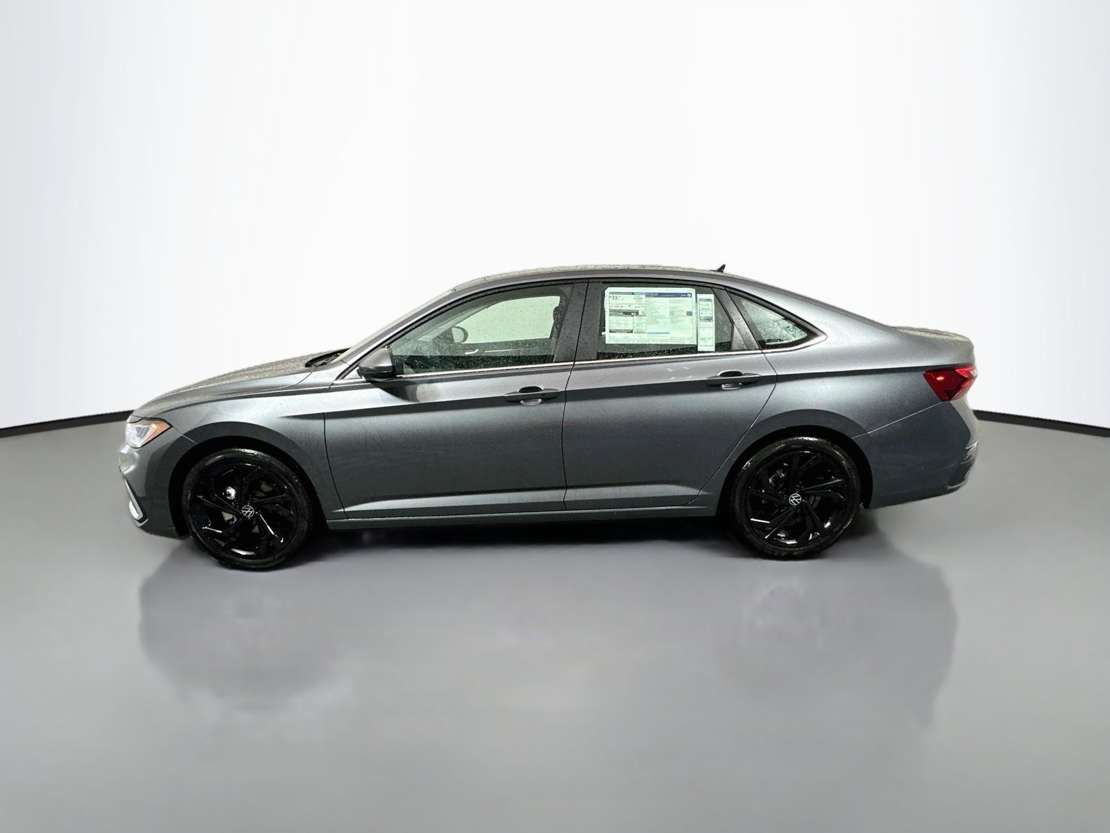 New 2027 Volkswagen Jetta SE FWD image 4