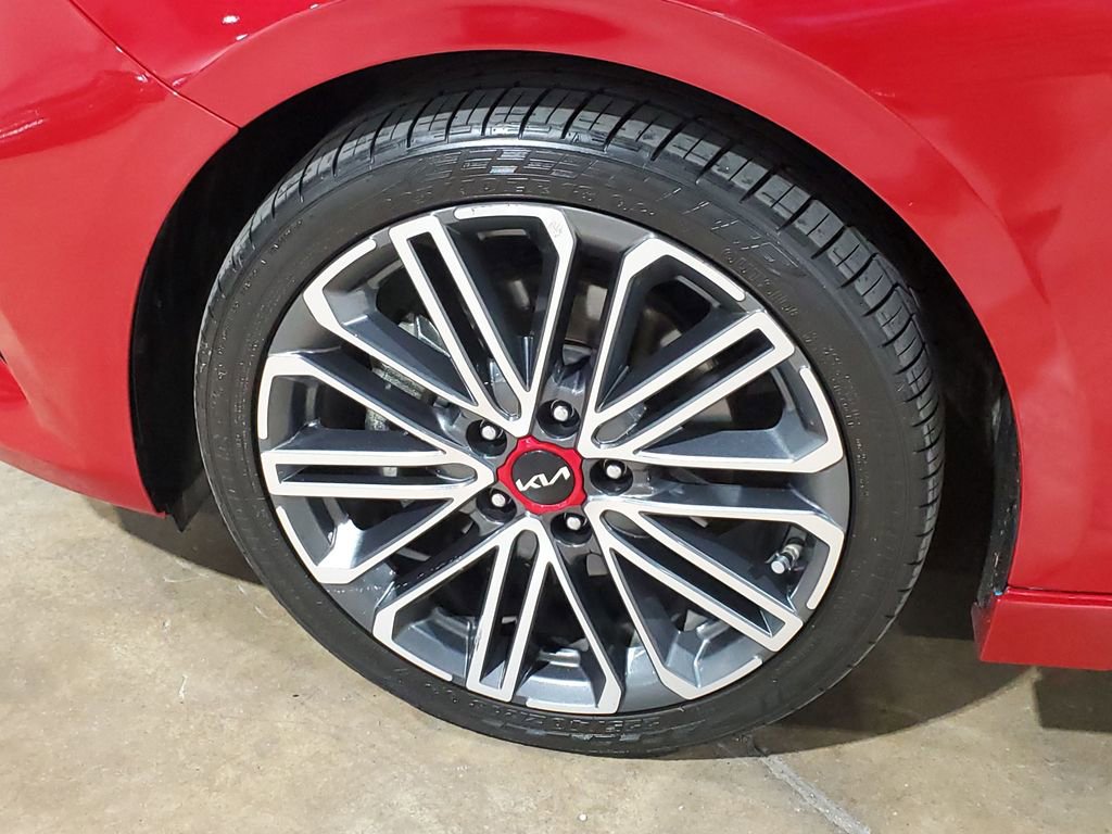 Used 2024 Kia Forte GT image 40