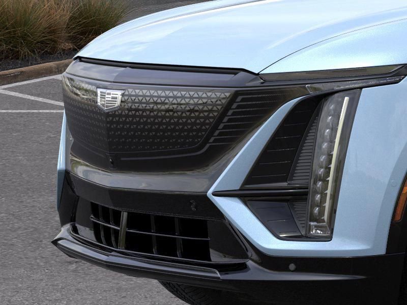 New 2026 Cadillac Lyriq Sport w/ LPO, Floor Liner Package AWD/4WD image 13