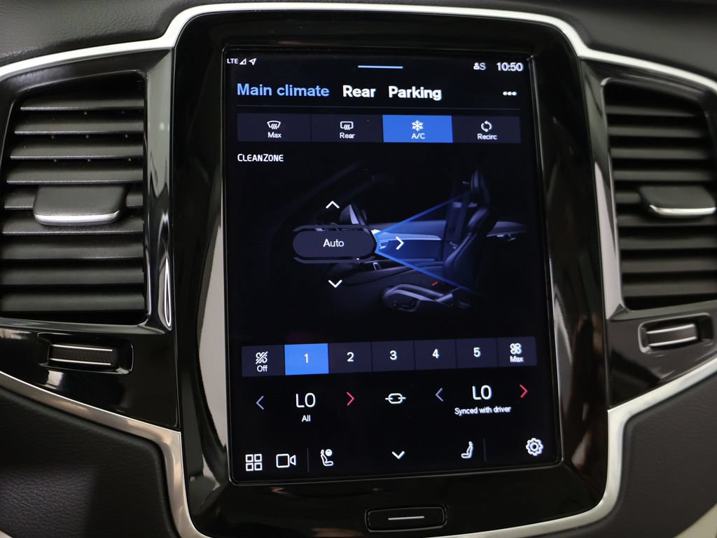 Used 2024 Volvo XC90 T8 Ultimate w/ Lounge Package AWD/4WD image 58