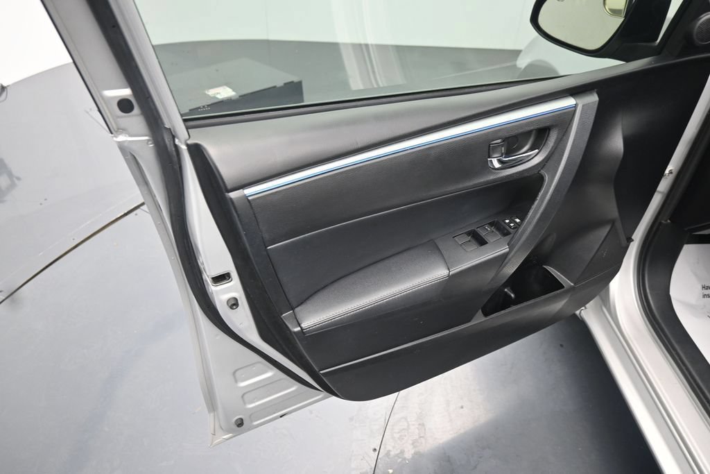 Used 2016 Toyota Corolla S FWD image 18