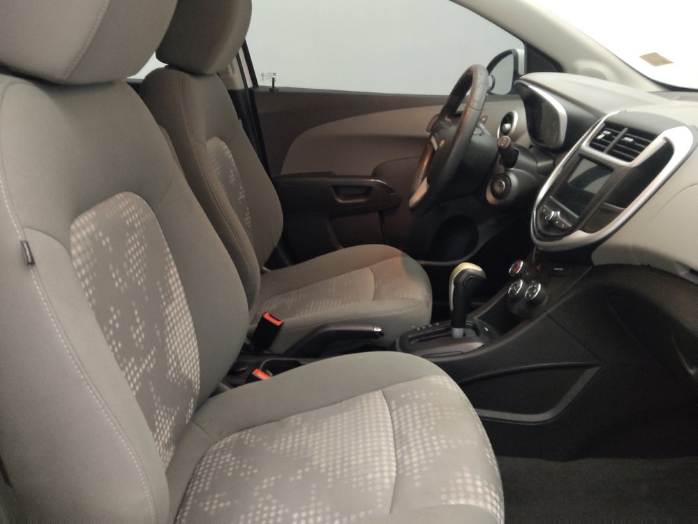 Used 2018 Chevrolet Sonic LT FWD image 21