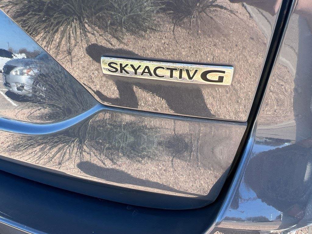 Used 2023 MAZDA CX-5 Carbon Edition image 9