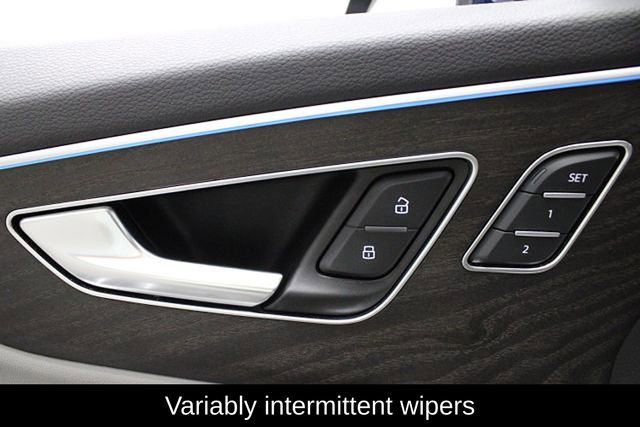 Used 2021 Audi Q7 3.0T Prestige image 18