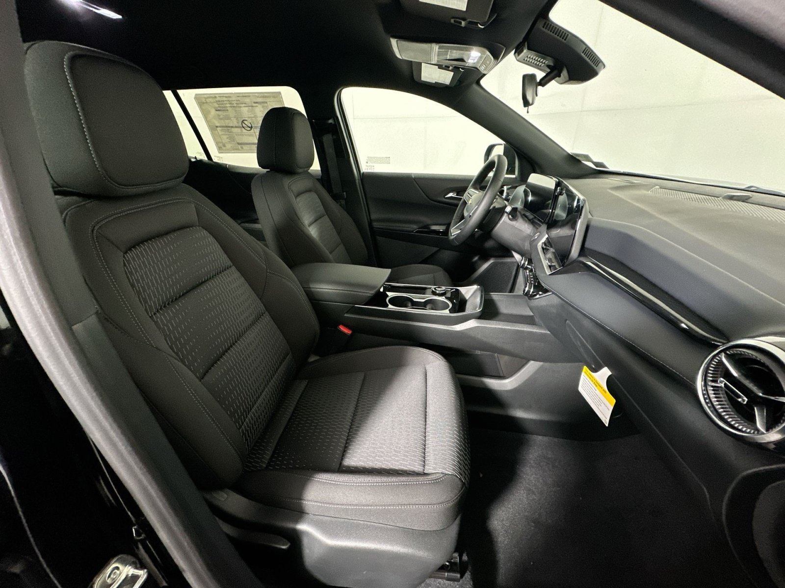 New 2027 Chevrolet Equinox LT FWD image 26