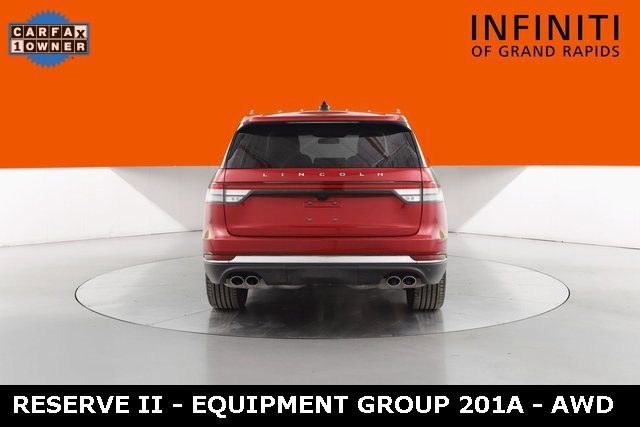 Used 2025 Lincoln Aviator Reserve w/ Equipment Group 201A image 4