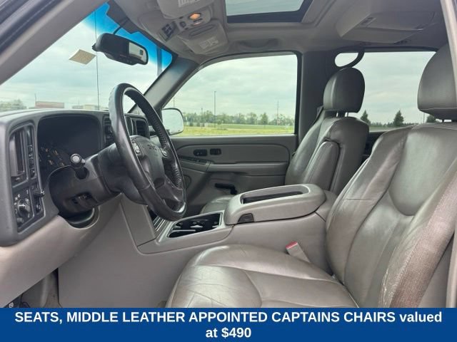 Used 2005 GMC Yukon SLT w/ SLT Preferred Equipment Group AWD/4WD image 8