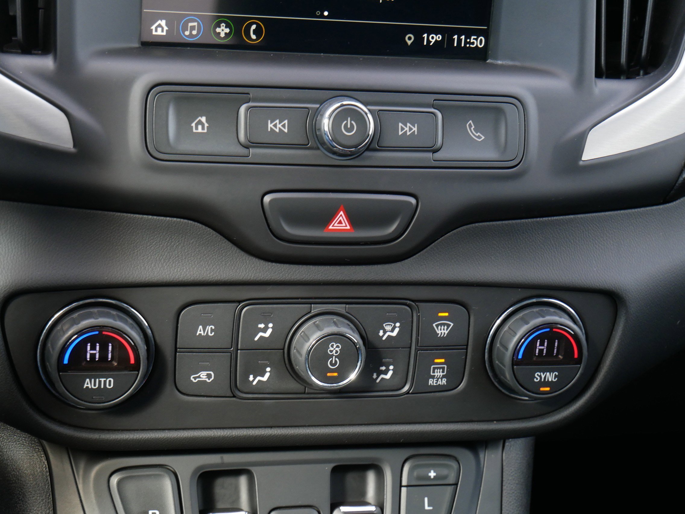 Used 2018 GMC Terrain SLE w/ Driver Convenience Package image 23