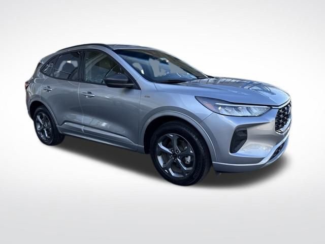 Used 2024 Ford Escape ST-Line image 9