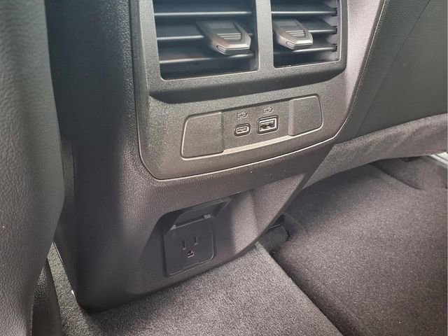 New 2026 GMC Canyon AT4 w/ Technology Plus Package AWD/4WD image 20