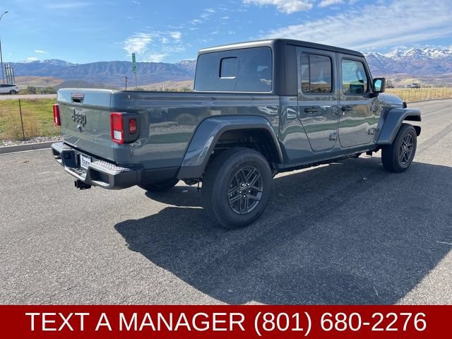 New 2025 Jeep Gladiator Sport AWD/4WD image 3