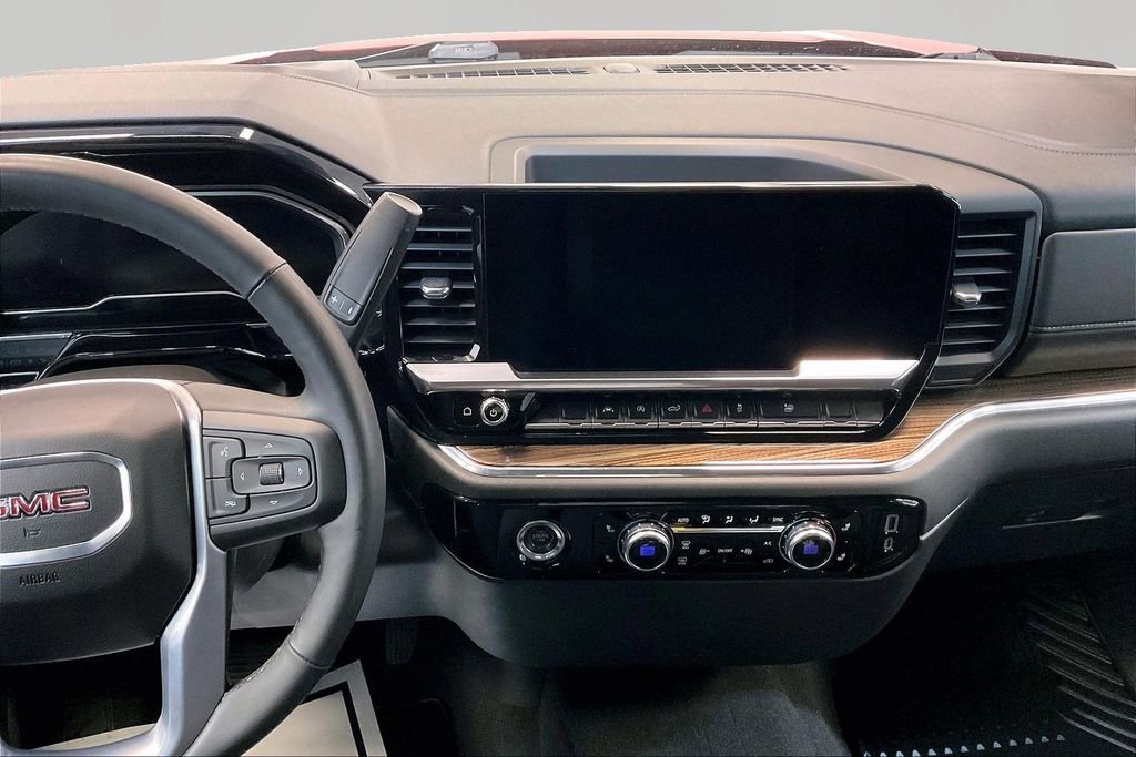 Used 2023 GMC Sierra 1500 Elevation AWD/4WD image 11