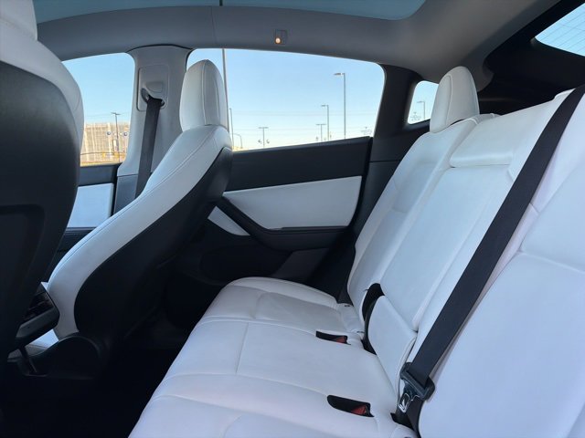 Used 2020 Tesla Model Y Long Range image 20