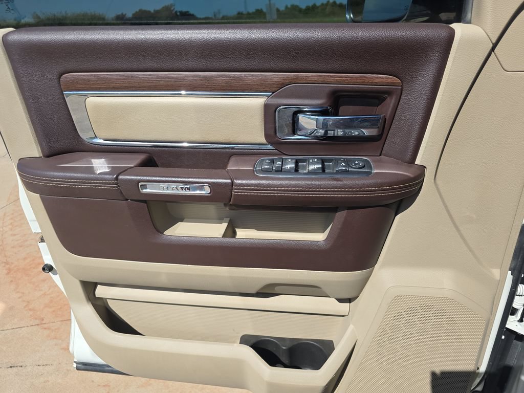 Used 2018 RAM 3500 Laramie AWD/4WD image 27