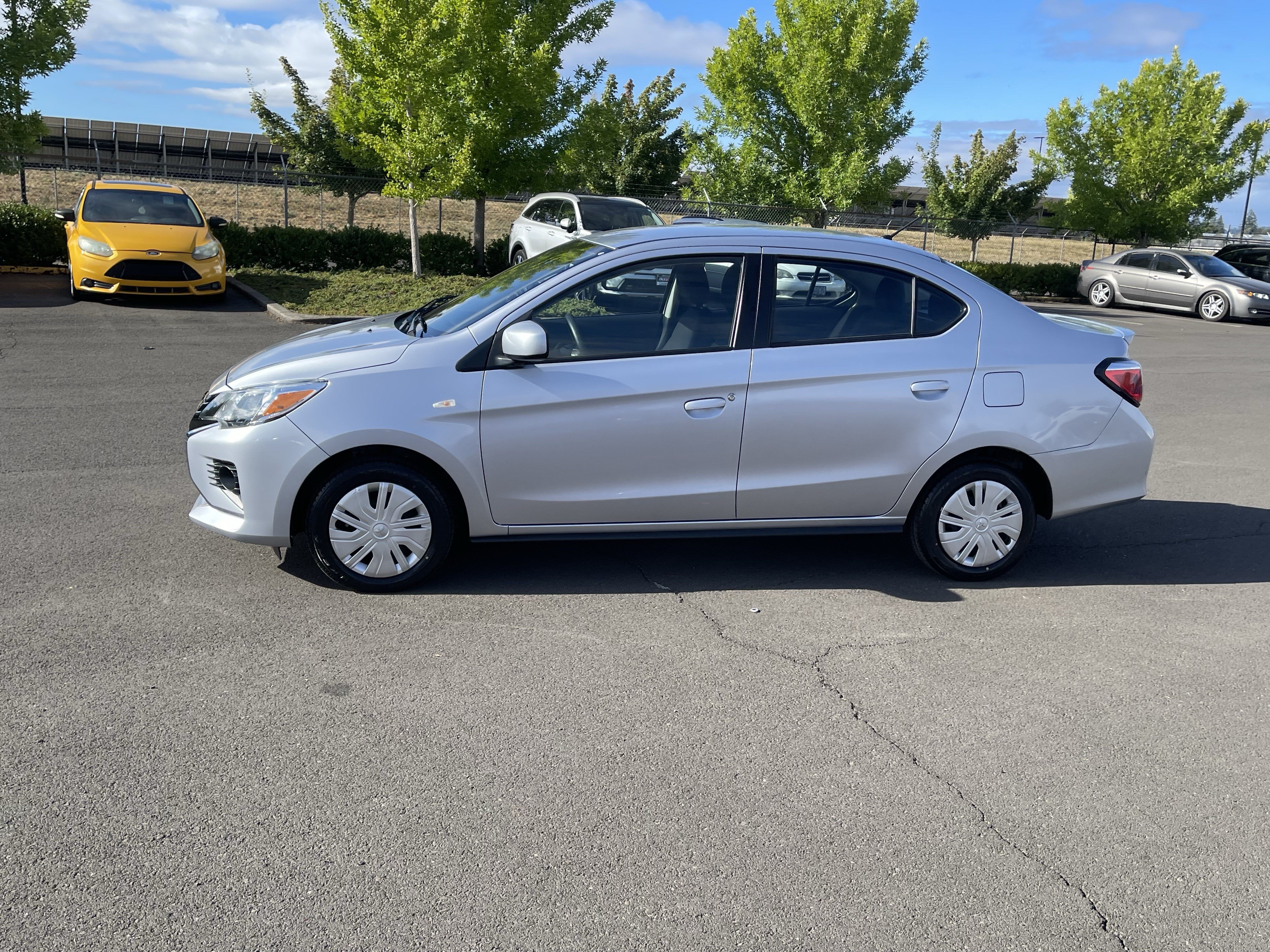 Used 2024 Mitsubishi Mirage G4 ES FWD image 2