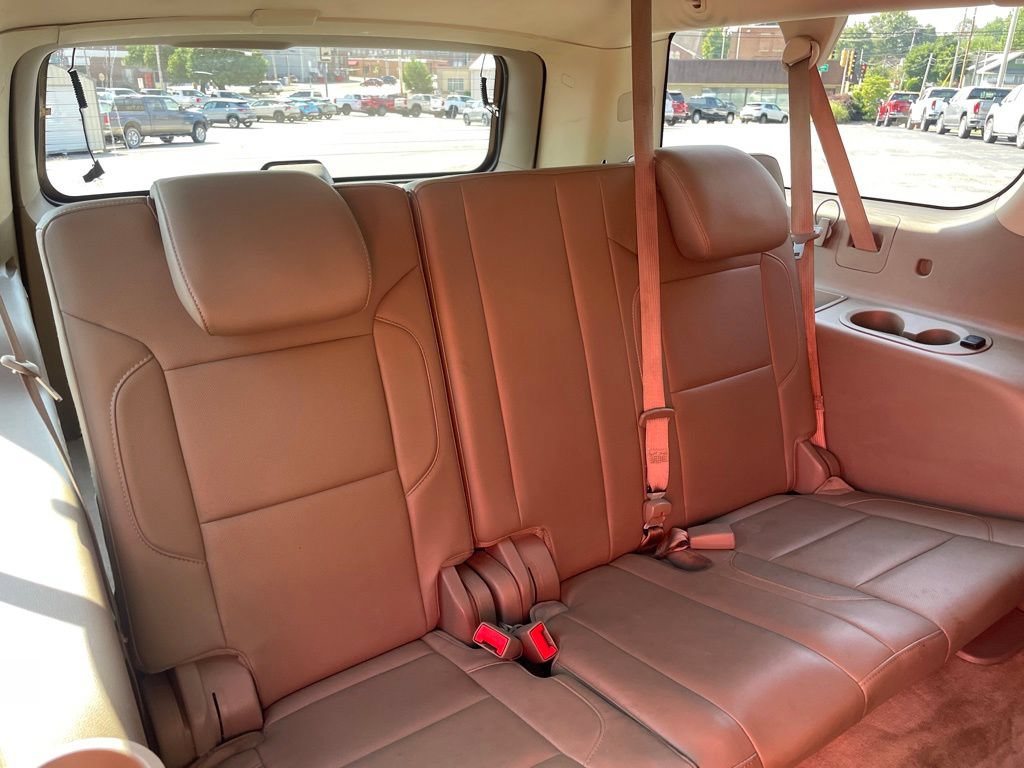 Used 2015 Chevrolet Suburban LTZ AWD/4WD image 44