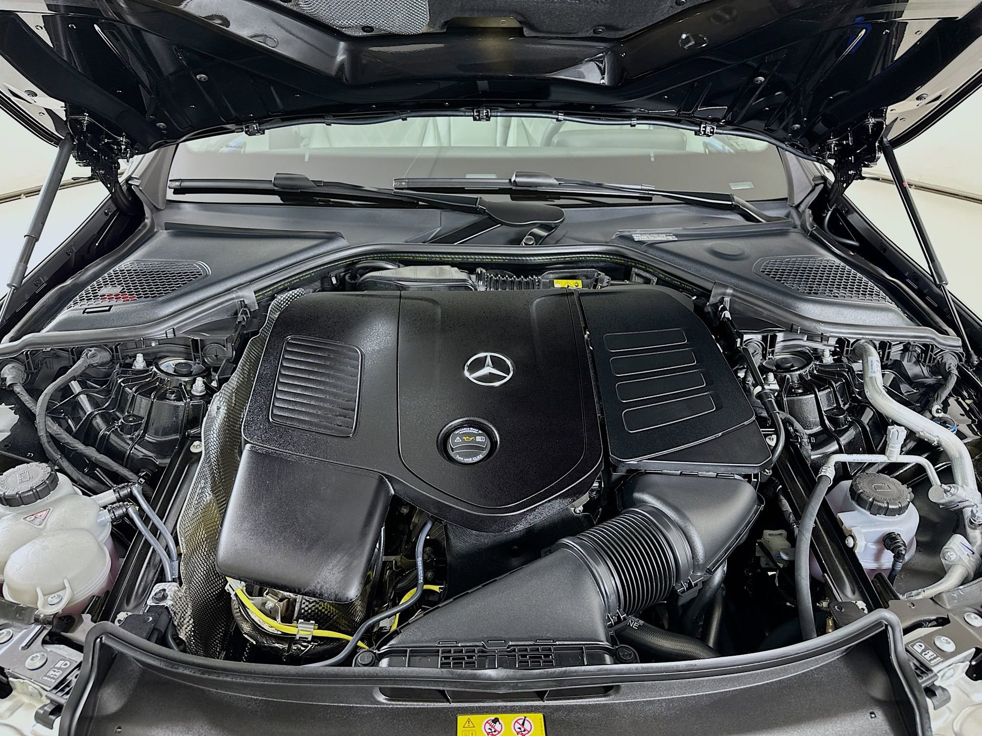 New 2026 Mercedes-Benz E 350 4MATIC Sedan image 33