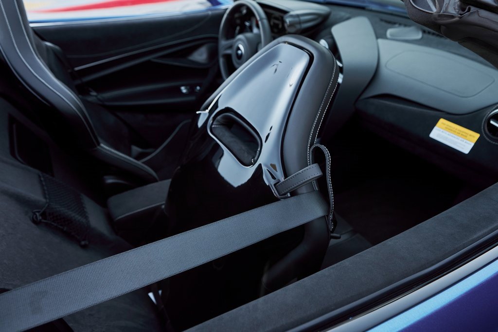 Used 2026 McLaren 750S Spider image 42