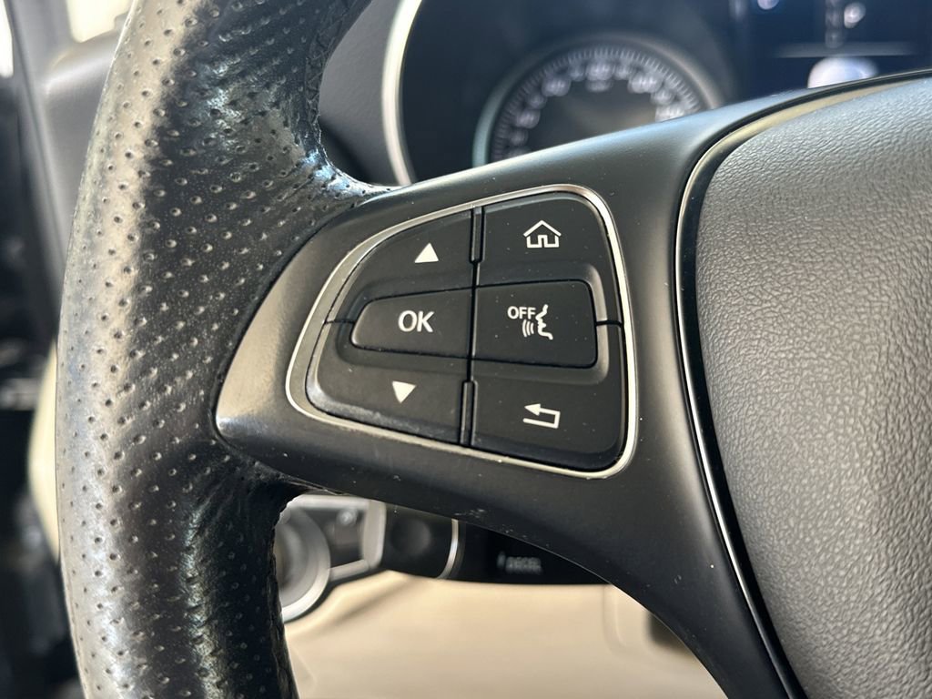 Used 2019 Mercedes-Benz GLC 300 image 20