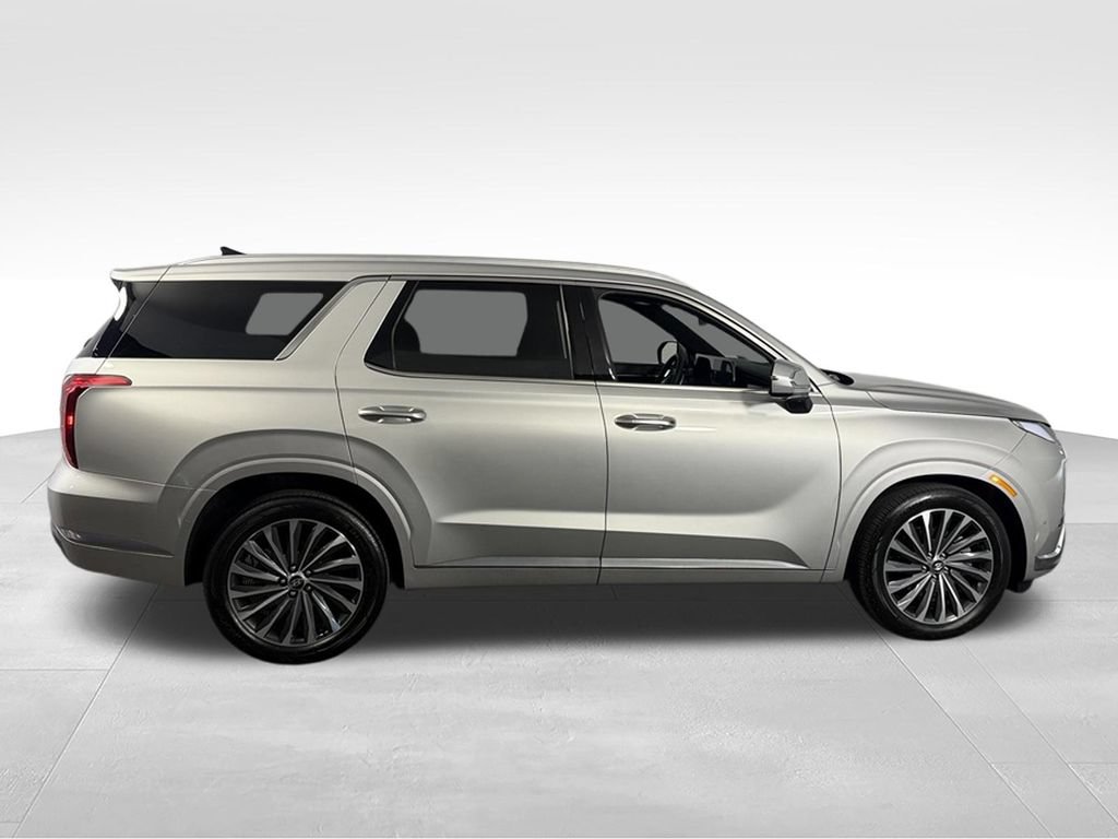 Used 2025 Hyundai Palisade Calligraphy AWD/4WD image 6