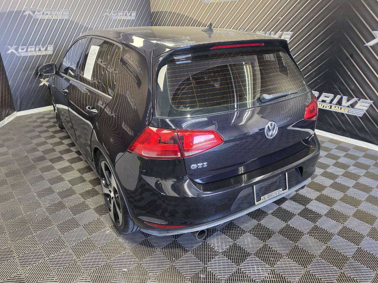 Used 2016 Volkswagen GTI SE FWD image 7