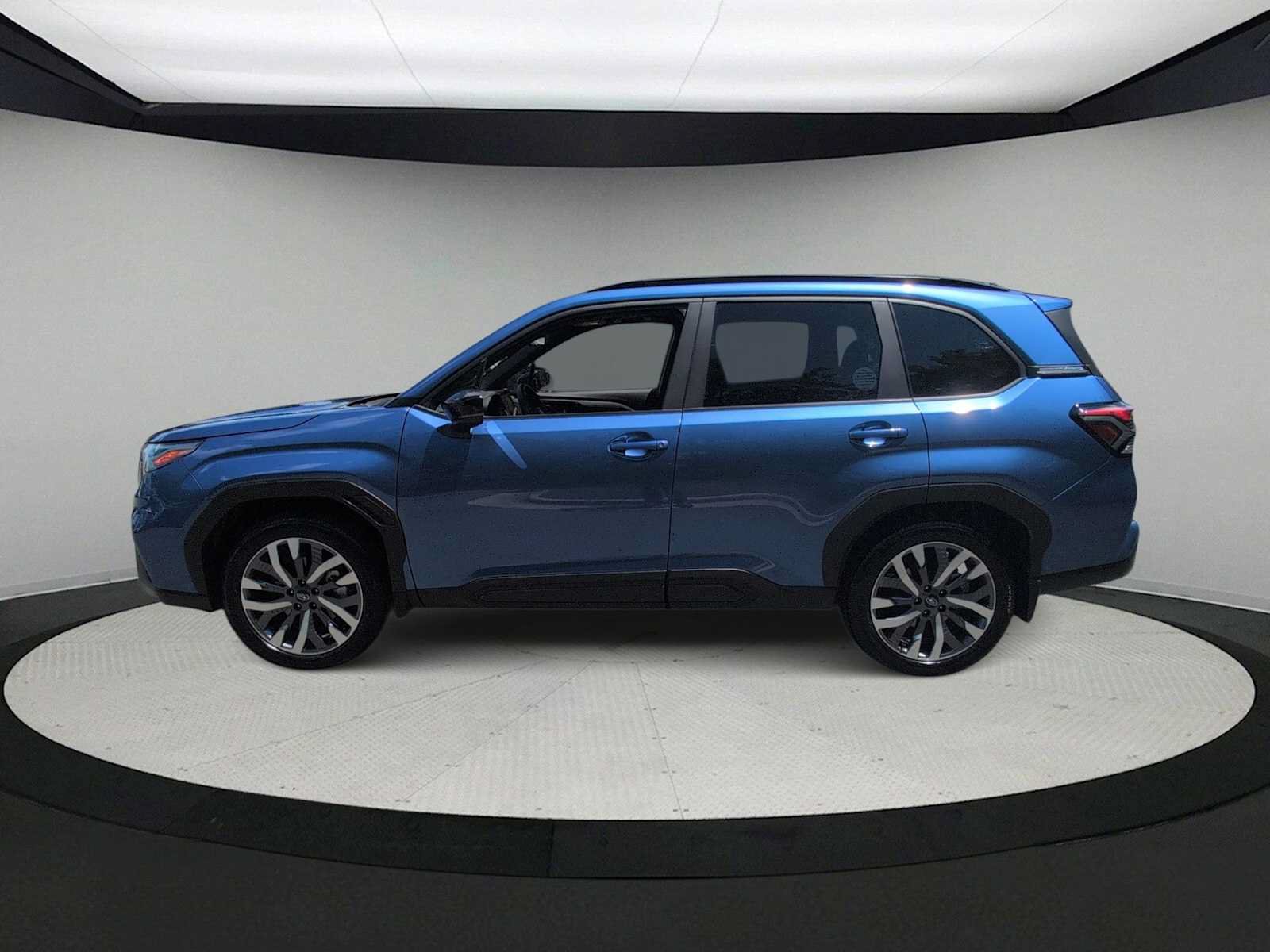 Certified 2026 Subaru Forester Touring AWD/4WD image 5