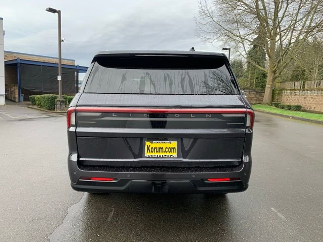 New 2026 Lincoln Navigator L Black Label image 4
