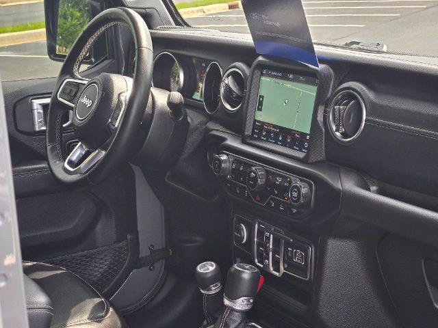 Used 2021 Jeep Gladiator Overland w/ Popular Equipment Package AWD/4WD image 8