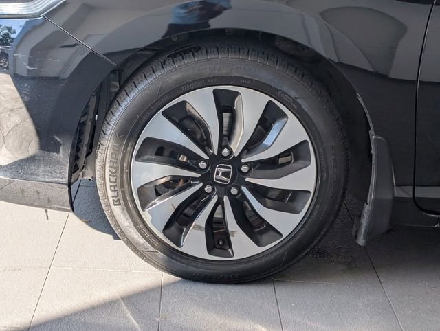Used 2015 Honda Accord Hybrid Sedan image 4