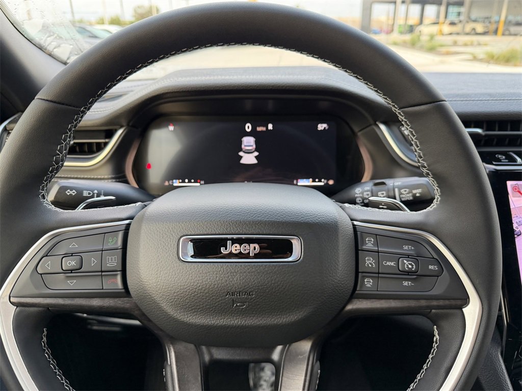 New 2025 Jeep Grand Cherokee L Limited image 26