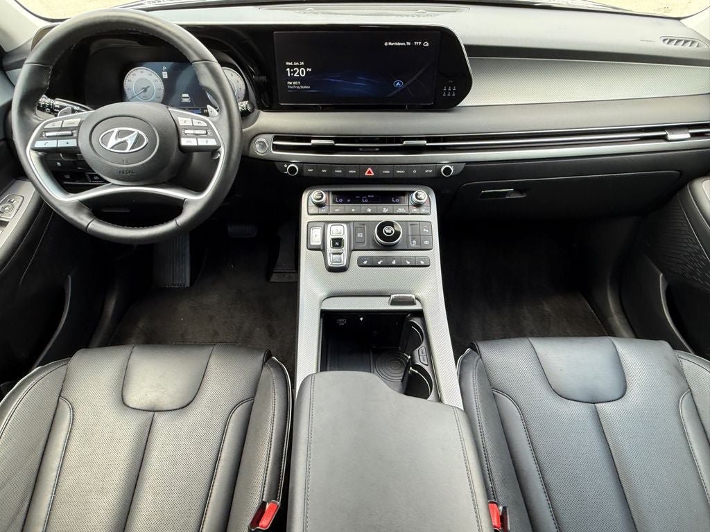 Used 2024 Hyundai Palisade SEL FWD image 16