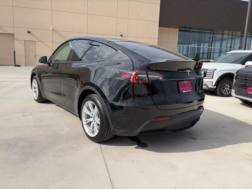 Used 2022 Tesla Model Y Long Range AWD/4WD image 9