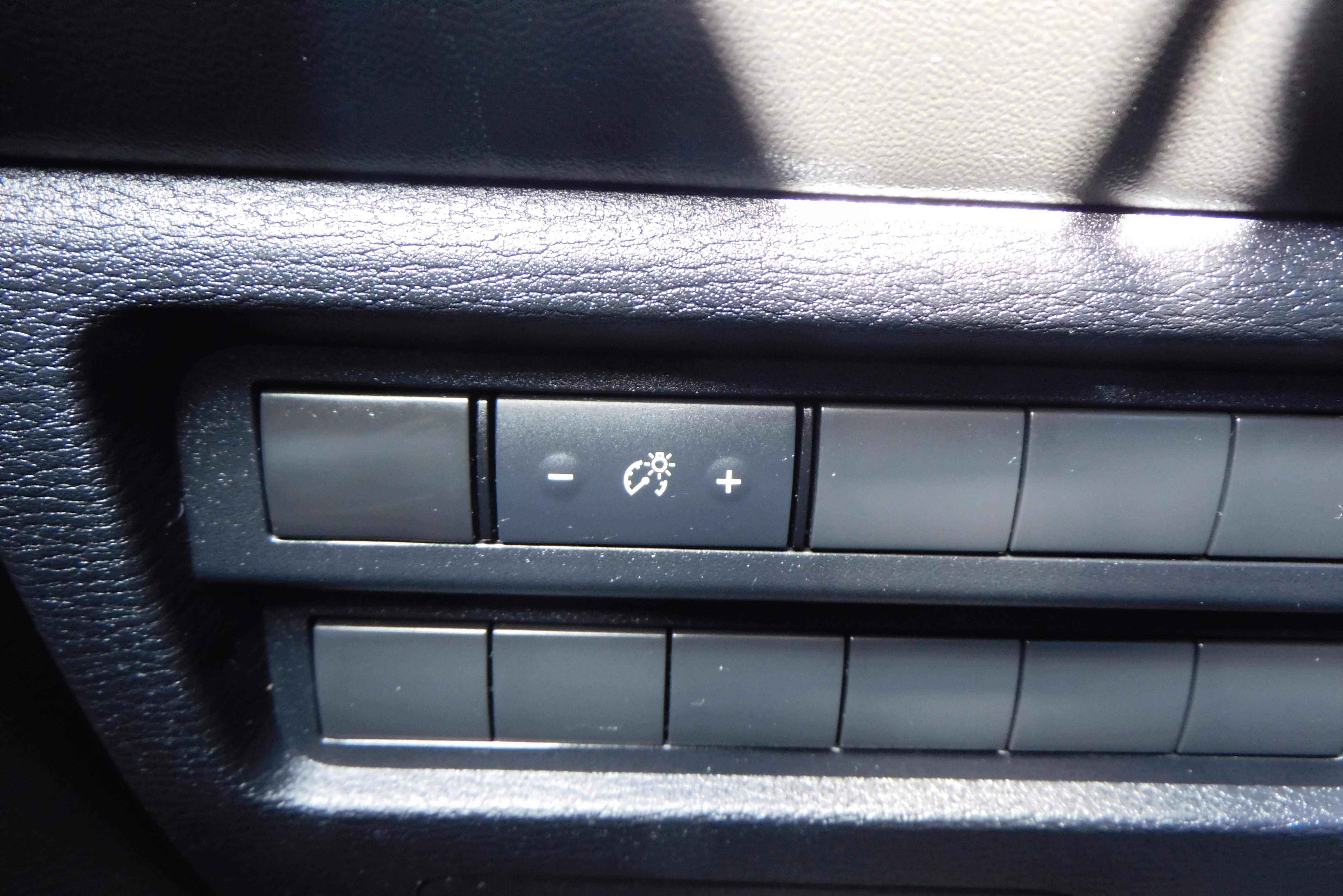 Used 2022 Mitsubishi Outlander ES image 14